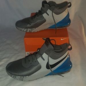 Nike Air Max Impact size 13